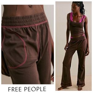 NWTS-$100 2PC FREE PEOPLE Favorite Things Lounge Set Espresso L Amazing